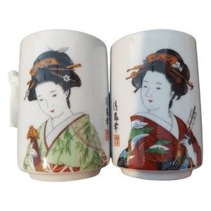 Japanese Porcelain Kimono Edo Ukiyoe Yunomi Tea Cup Set of 2